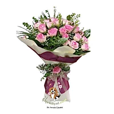İthal Pembe Gül Buketi