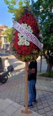 Tek Kat Kırmızı/Beyaz Çelenk